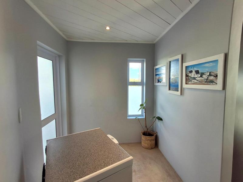 4 Bedroom Property for Sale in Britannia Bay Western Cape
